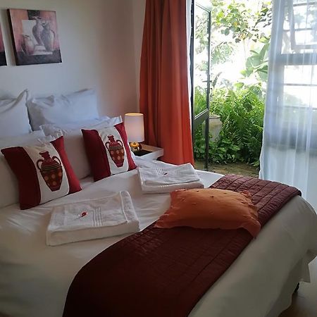 Lighthouse Accommodation East London Bagian luar foto