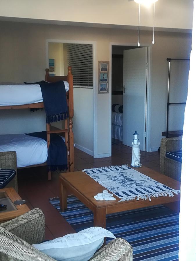 Lighthouse Accommodation East London Bagian luar foto